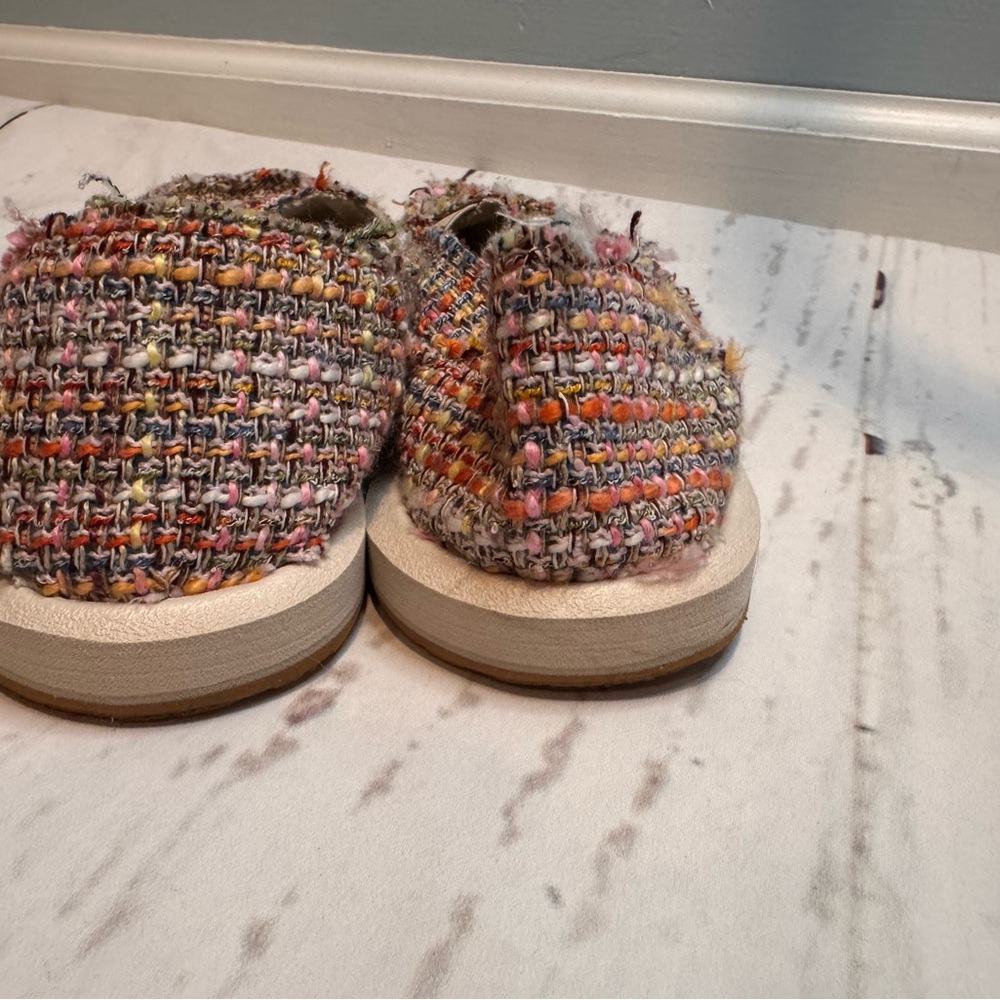 Sanuk Colorful Hemp Slip-On Shoes - Picture 3 of 7